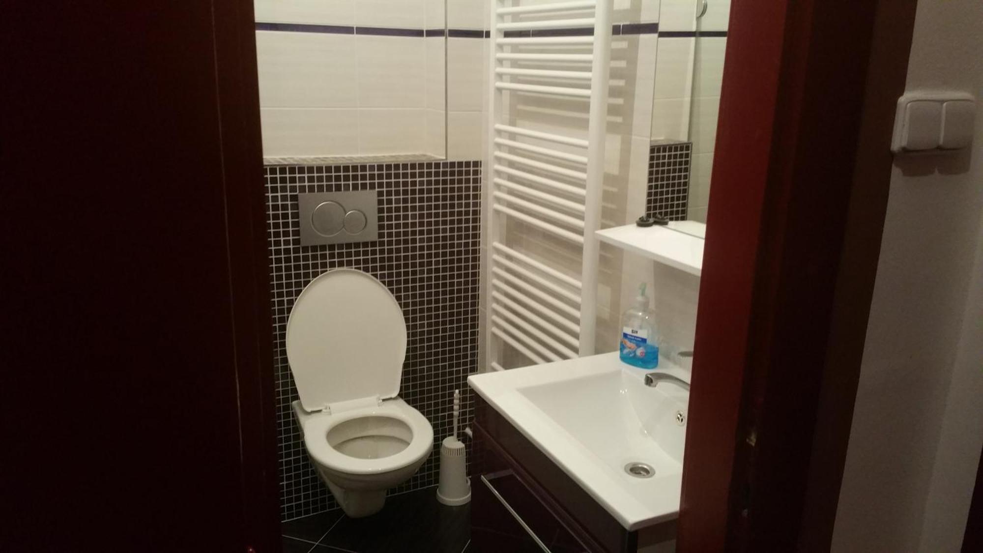 Hotel Koruna Roznov pod Radhostem Quarto foto